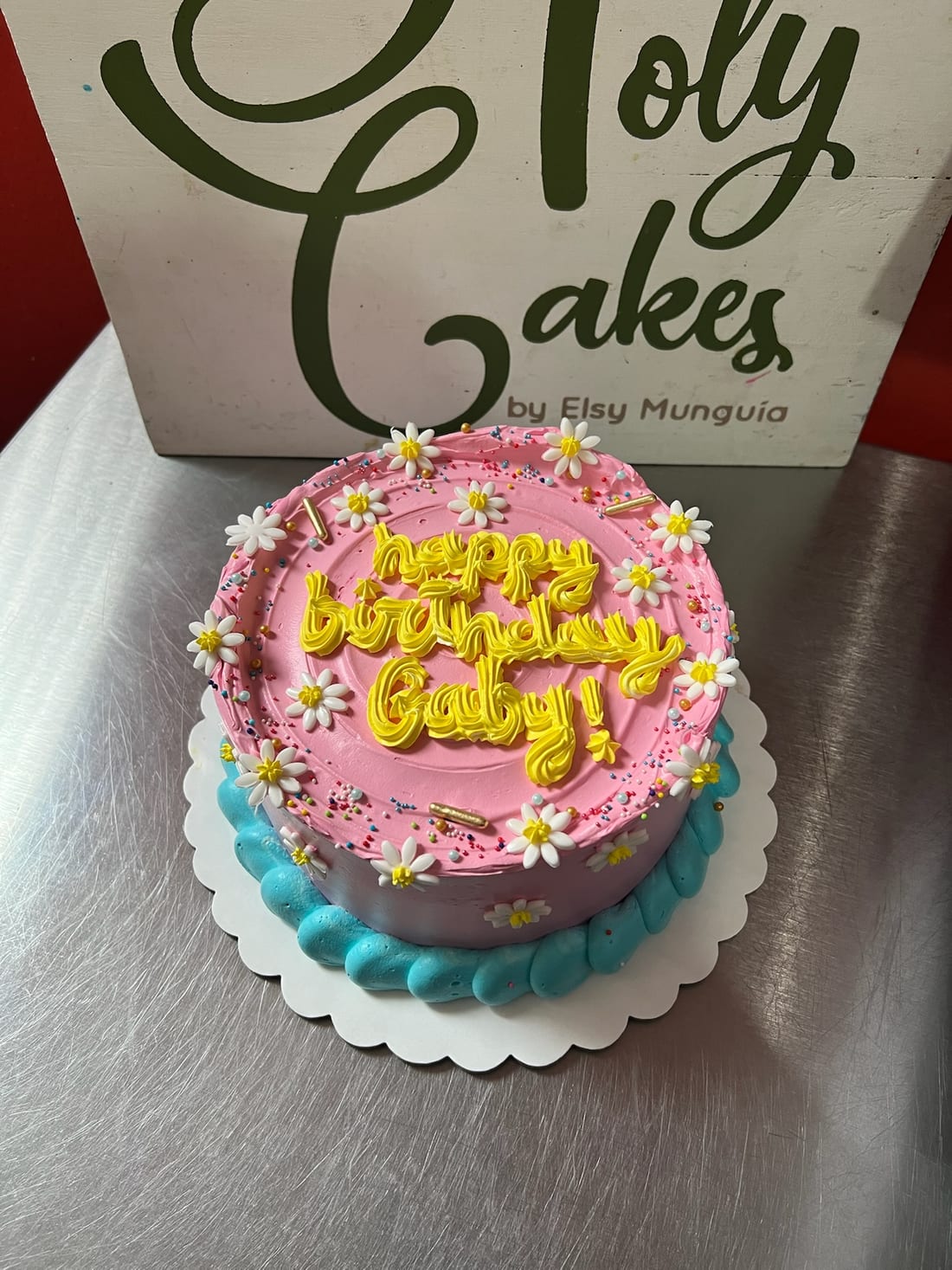 Daisy birthday cake